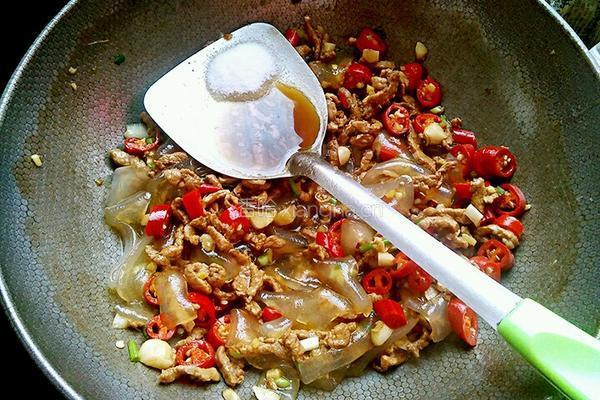 辣皮肉丝的做法图解7