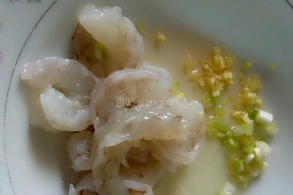 番茄虾球的做法图解2