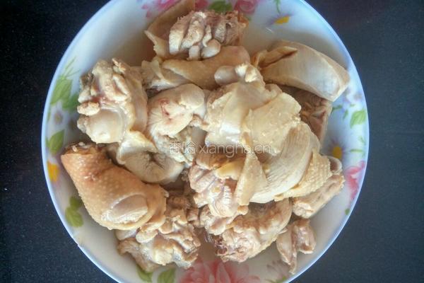 番茄炖鸡的做法图解1