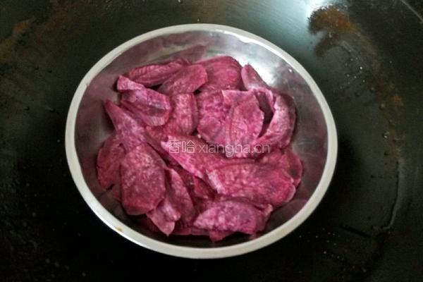 苦瓜紫薯圈的做法图解2