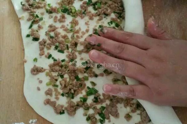 牛肉香葱花卷的做法图解6