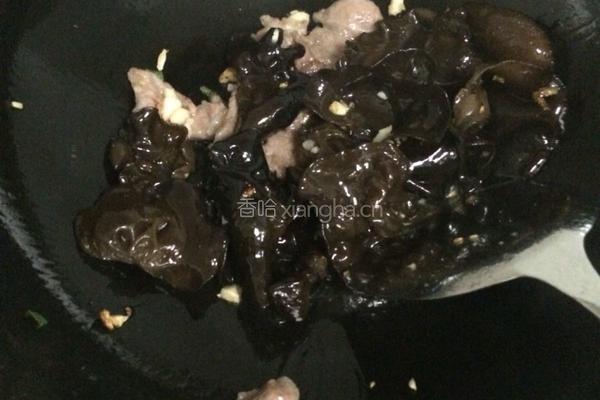 木耳白菜的做法图解8
