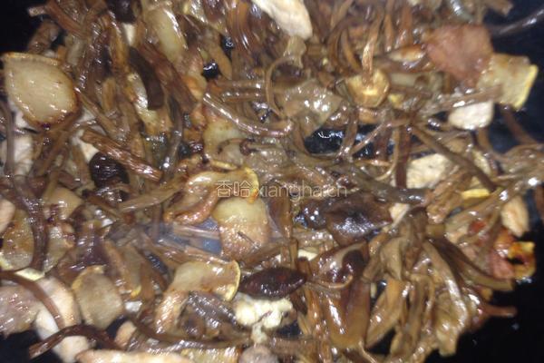 爆炒茶树菇的做法图解3