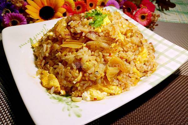 辣白菜五花肉炒饭的做法图解11