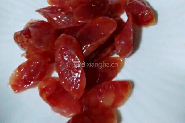 广式腊肠炒荷兰豆的做法图解3
