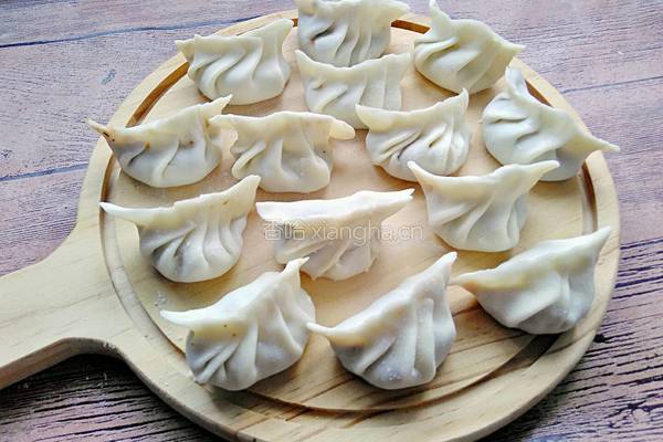 香菇虾仁饺子的做法图解15