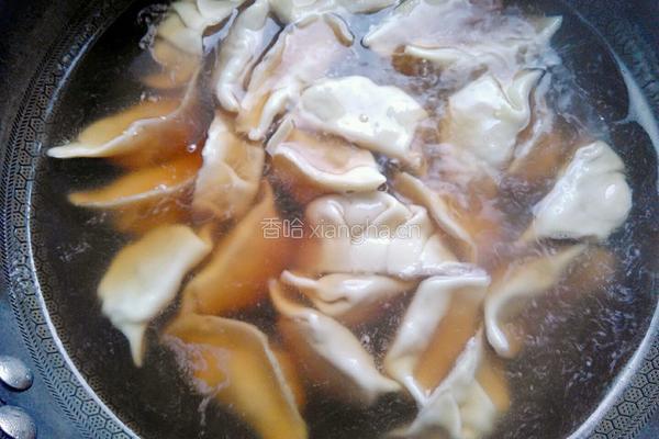 香菇虾仁饺子的做法图解17