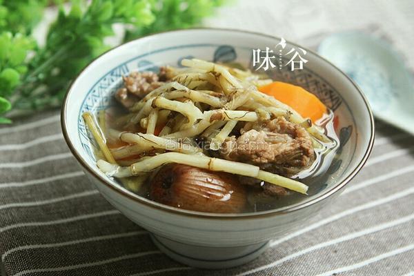 鱼腥草猪骨汤的做法图解6