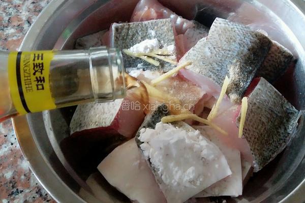 大蒜鲢鱼的做法图解3