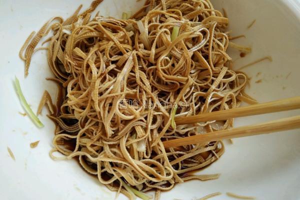五香豆腐皮的做法图解5