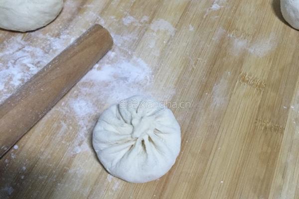 萝卜丝粉丝虾皮包子的做法图解4