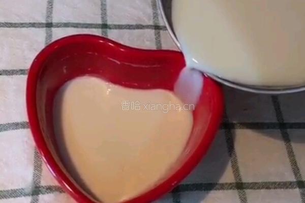 蜜豆双皮奶的做法图解6