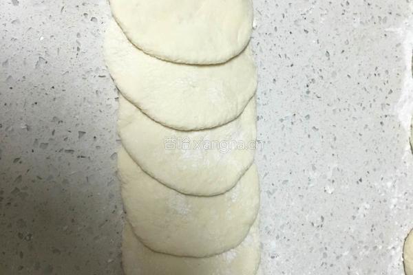 白菜（百财）卷的做法图解5