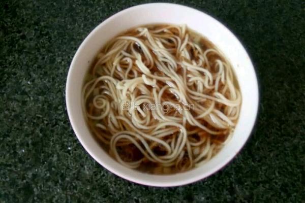 头菜醬油面的做法图解6