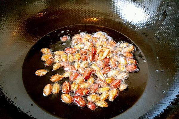花生米拌黄瓜的做法图解4