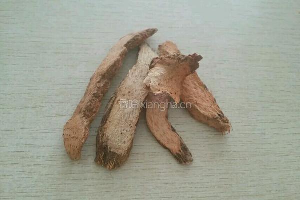 千年健酒的做法图解1