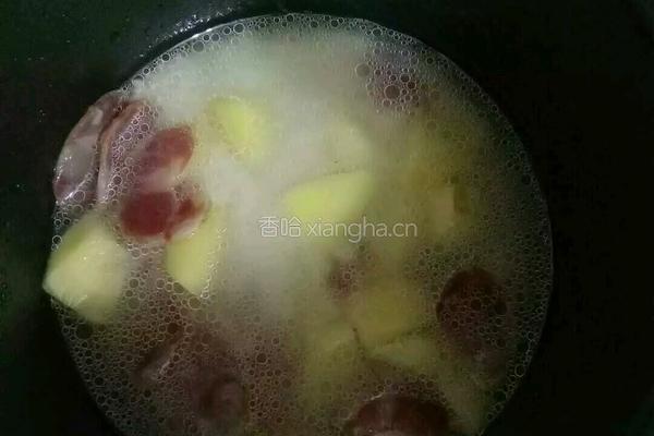 腊肉土豆糯米饭的做法图解3