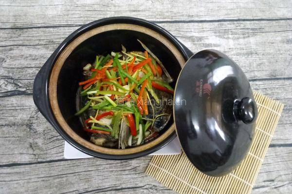干锅鱼头的做法图解13