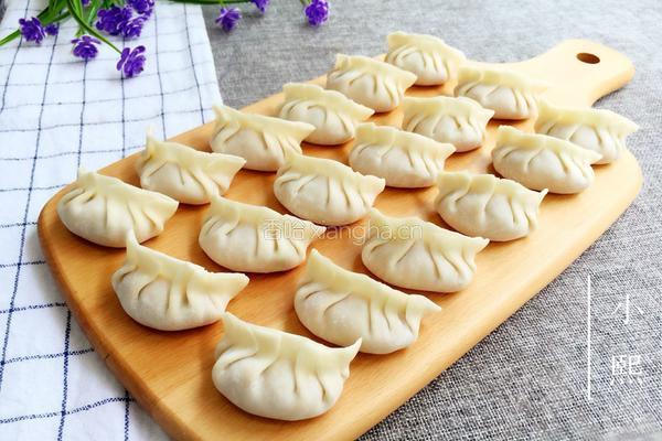 猪肉胡萝卜水饺的做法图解10