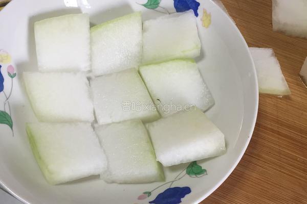 冬瓜蒸肉饼的做法图解1