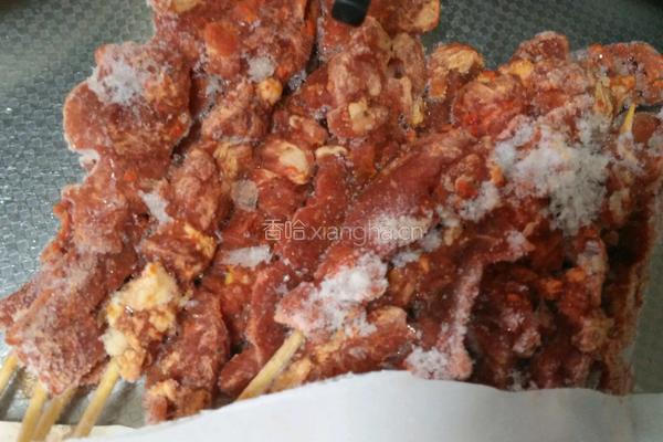 微波炉烤羊肉串的做法图解1
