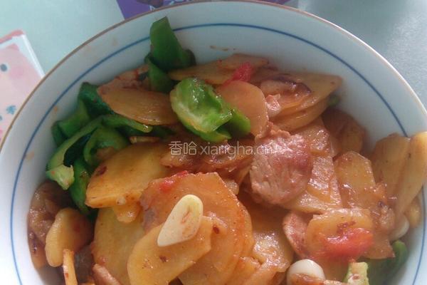土豆片西红柿炒辣椒
