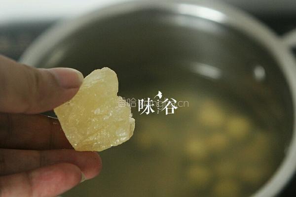莲子百合鸡蛋糖水的做法图解8