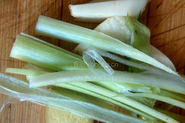 红烧土鸡的做法图解2