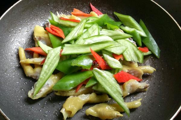 青椒鸡爪的做法图解5