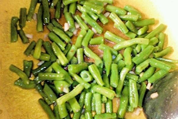 豆角鸡蛋打卤面的做法图解8