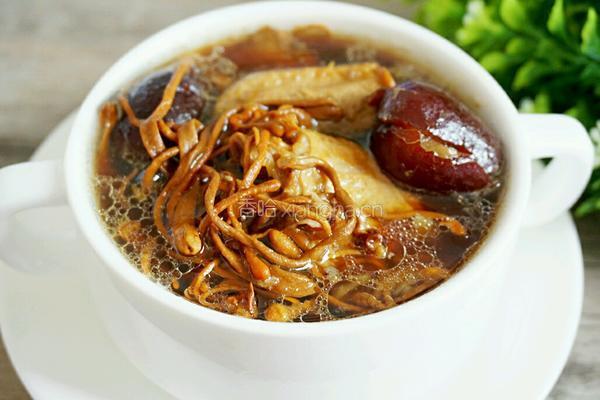 虫草老鸭汤的做法图解7