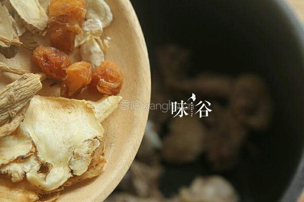 补血鸡汤的做法图解4