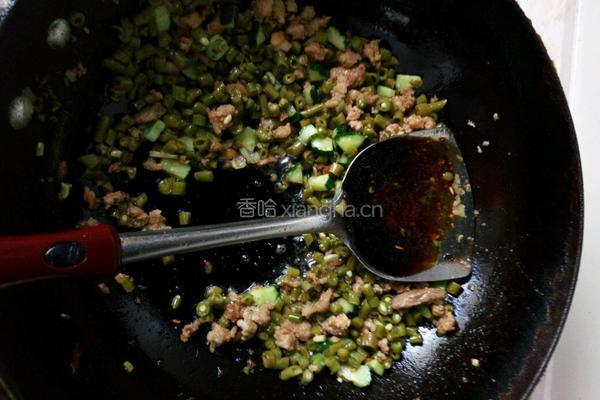 烂肉酸豇豆的做法图解7