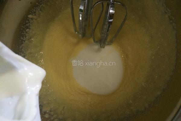 蓝莓酸奶马芬蛋糕（失败板）的做法图解5