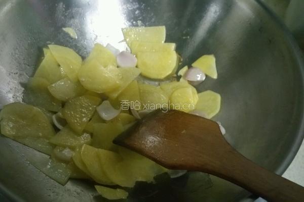 土豆辣椒西红柿的做法图解4