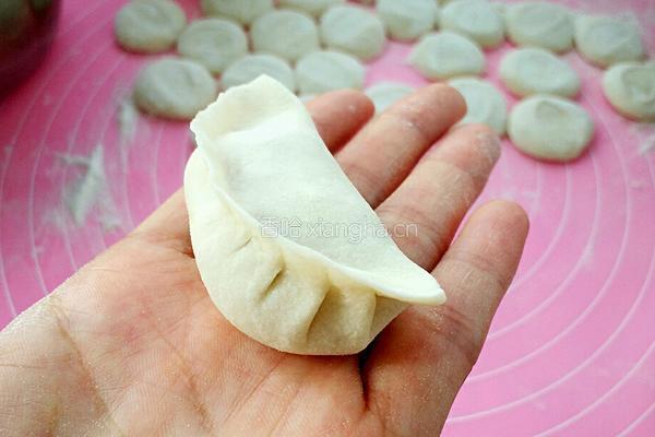 杏鲍菇饺子的做法图解17