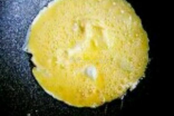 鸡蛋炒瓜片的做法图解6