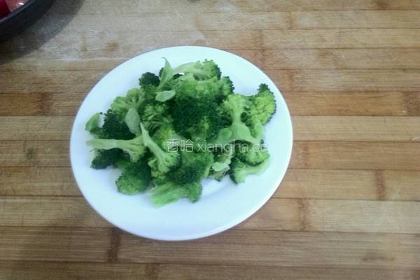 番茄鸡蛋西兰花的做法图解4