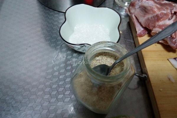 香菜爆炒羊肉的做法图解2