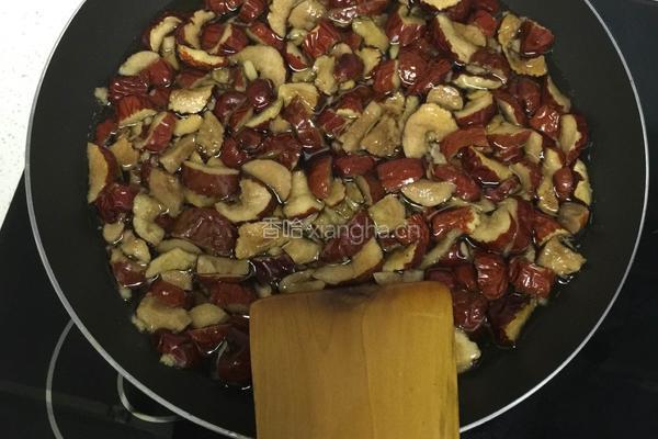 蜂蜜红枣茶的做法图解2