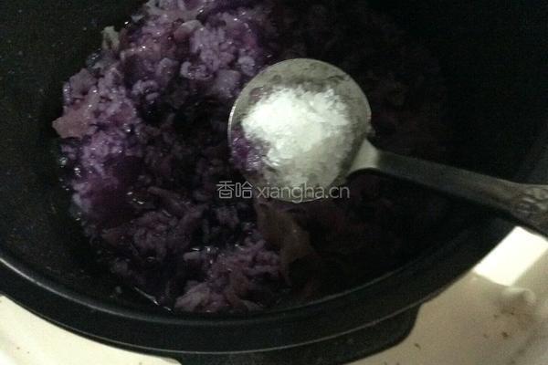 紫薯银耳粥的做法图解5