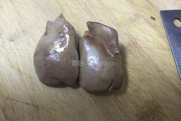 鹅肝炒饭的做法图解1