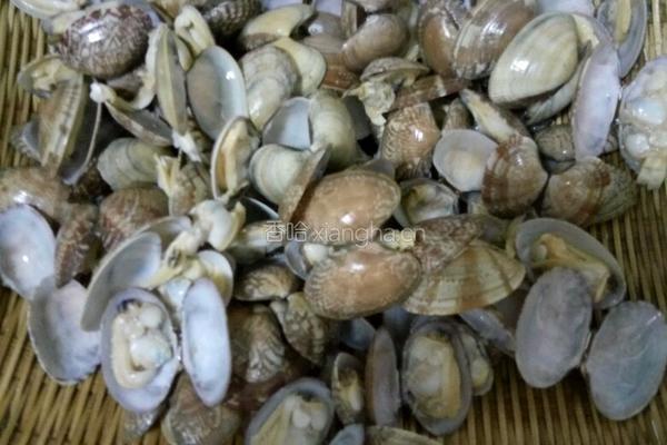 香辣花甲的做法图解1
