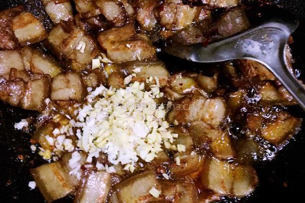 盐菜回锅肉的做法图解11