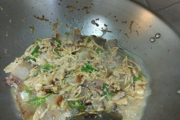 腊肉冬笋的做法图解7
