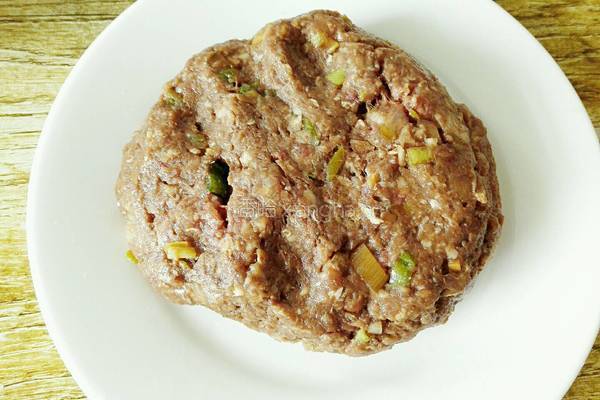 汉堡牛肉饼的做法图解15