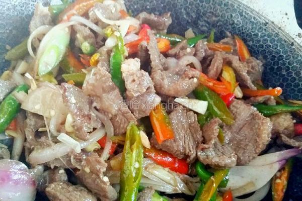 家常牛肉小炒的做法图解8