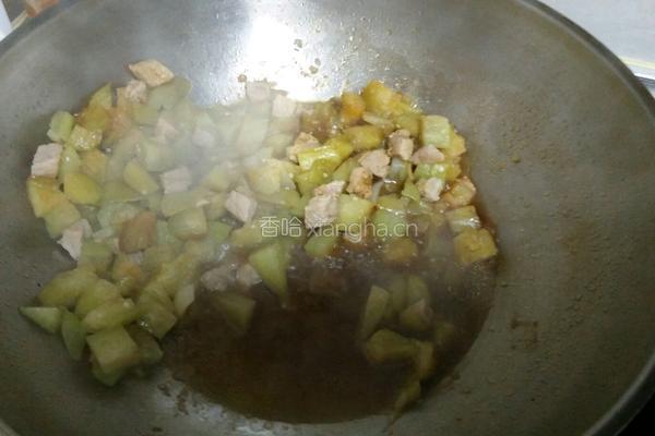 茄子肉丁打卤面的做法图解7