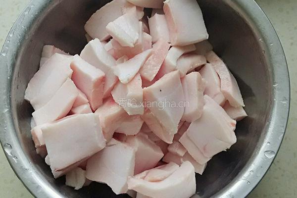 白油(猪油)的做法图解1