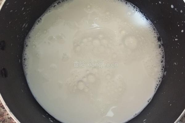 奶酪冰淇淋的做法图解2